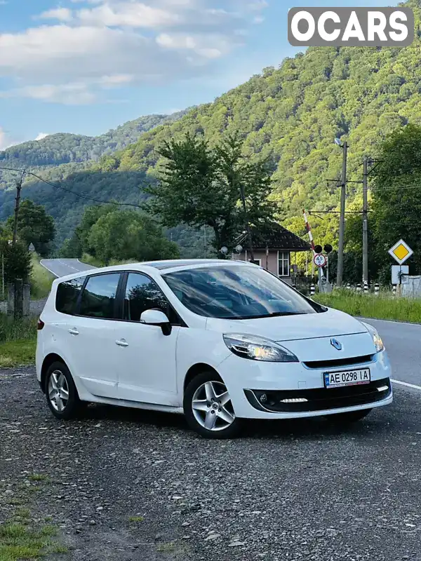 Минивэн Renault Grand Scenic 2012 1.5 л. Ручная / Механика обл. Закарпатская, Ужгород - Фото 1/4