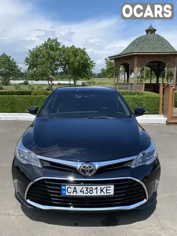 Седан Toyota Avalon 2017 3.5 л. Автомат обл. Черкасская, Шпола - Фото 1/21