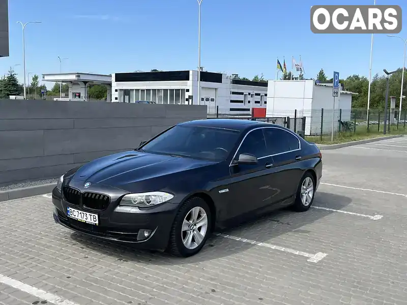 Седан BMW 5 Series 2013 2 л. Автомат обл. Львовская, Львов - Фото 1/21