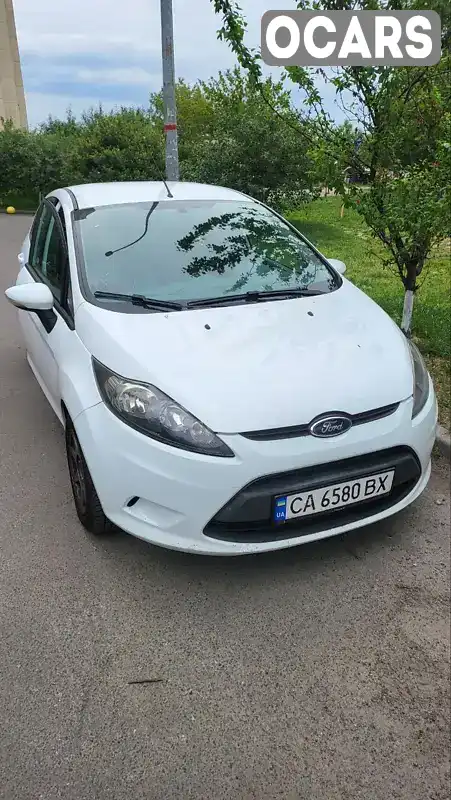 Хэтчбек Ford Fiesta 2011 1.39 л. Автомат обл. Киевская, Киев - Фото 1/21