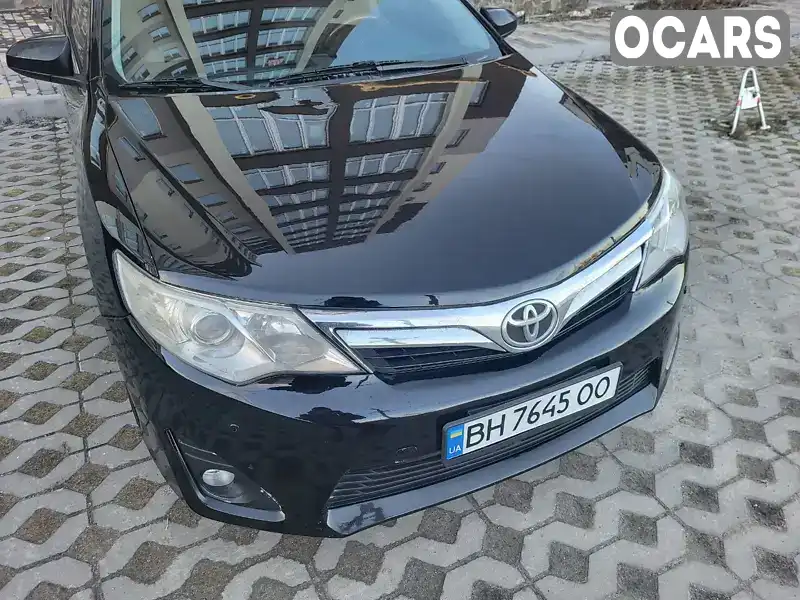 Седан Toyota Camry 2015 2.5 л. Автомат обл. Киевская, Киев - Фото 1/14