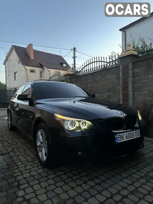 Седан BMW 5 Series 2009 3 л. Автомат обл. Рівненська, Рівне - Фото 1/15