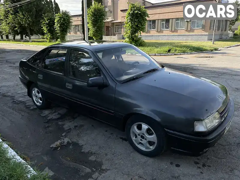 Седан Opel Vectra 1989 2 л. Ручна / Механіка обл. Черкаська, Христинівка - Фото 1/21