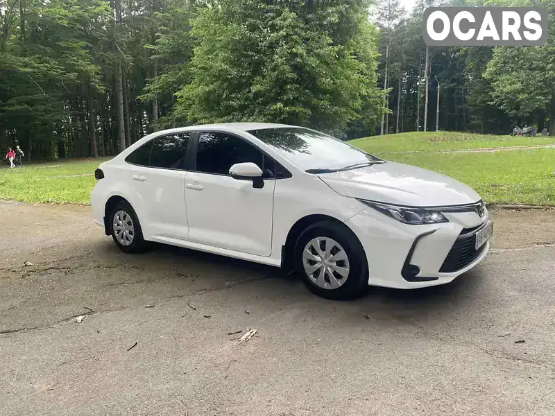 Седан Toyota Corolla 2022 1.6 л. Ручная / Механика обл. Винницкая, Винница - Фото 1/21