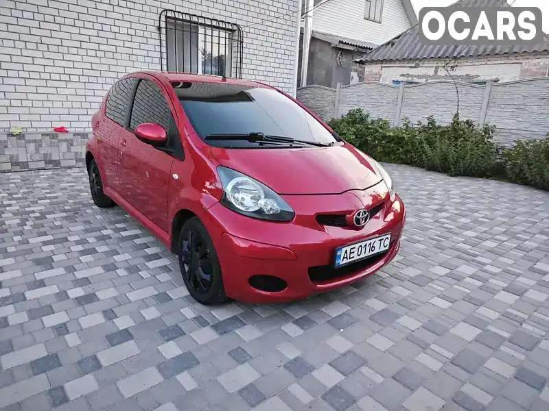 Хетчбек Toyota Aygo 2010 1 л. Ручна / Механіка обл. Дніпропетровська, Дніпро (Дніпропетровськ) - Фото 1/21