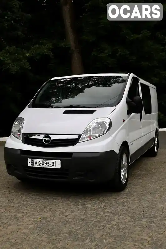 Минивэн Opel Vivaro 2014 2 л. Ручная / Механика обл. Черновицкая, Черновцы - Фото 1/21