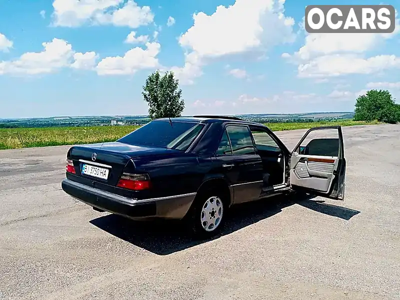 Седан Mercedes-Benz E-Class 1993 null_content л. Автомат обл. Днепропетровская, Пятихатки - Фото 1/15