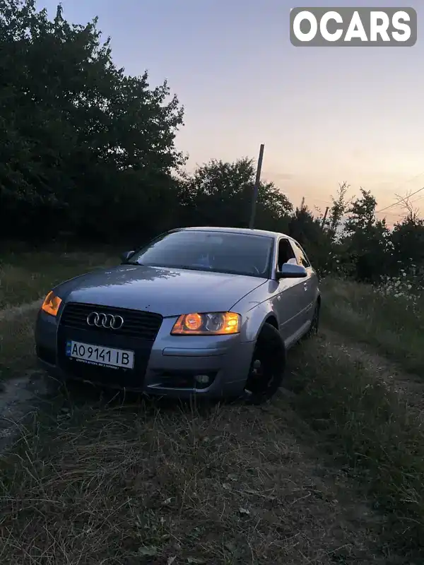 Хетчбек Audi A3 2004 2 л. Ручна / Механіка обл. Закарпатська, Ужгород - Фото 1/20