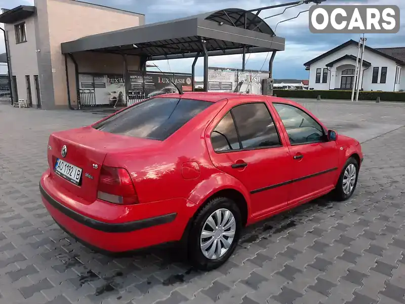 Седан Volkswagen Bora 2001 1.6 л. Ручна / Механіка обл. Закарпатська, Іршава - Фото 1/5