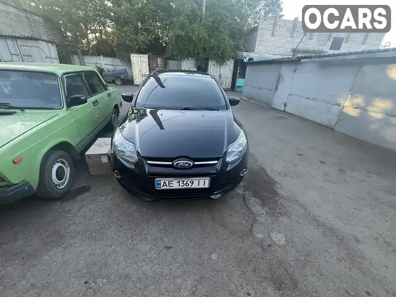 Седан Ford Focus 2014 2 л. Ручна / Механіка обл. Дніпропетровська, Дніпро (Дніпропетровськ) - Фото 1/9