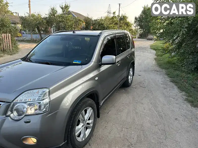 Внедорожник / Кроссовер Nissan X-Trail 2011 2 л. Ручная / Механика обл. Сумская, Кролевец - Фото 1/3