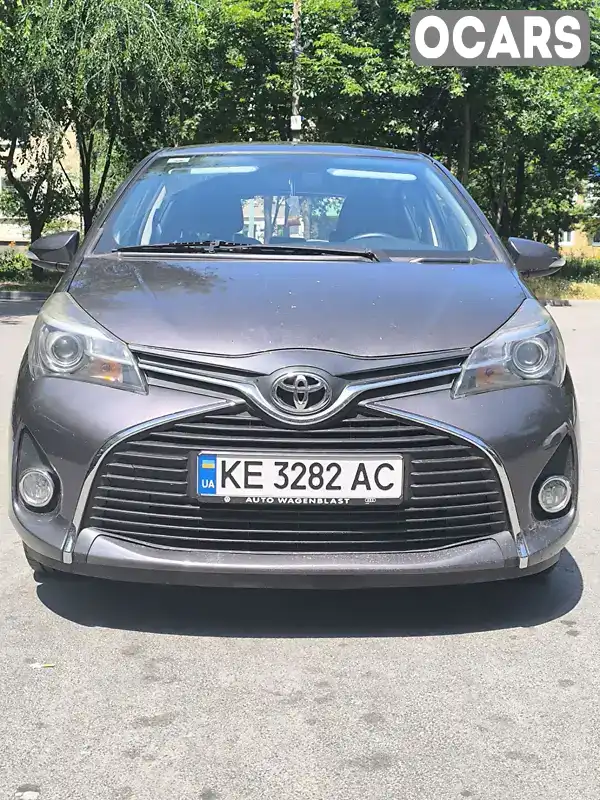 Хетчбек Toyota Yaris 2014 1.33 л. Ручна / Механіка обл. Дніпропетровська, Дніпро (Дніпропетровськ) - Фото 1/17