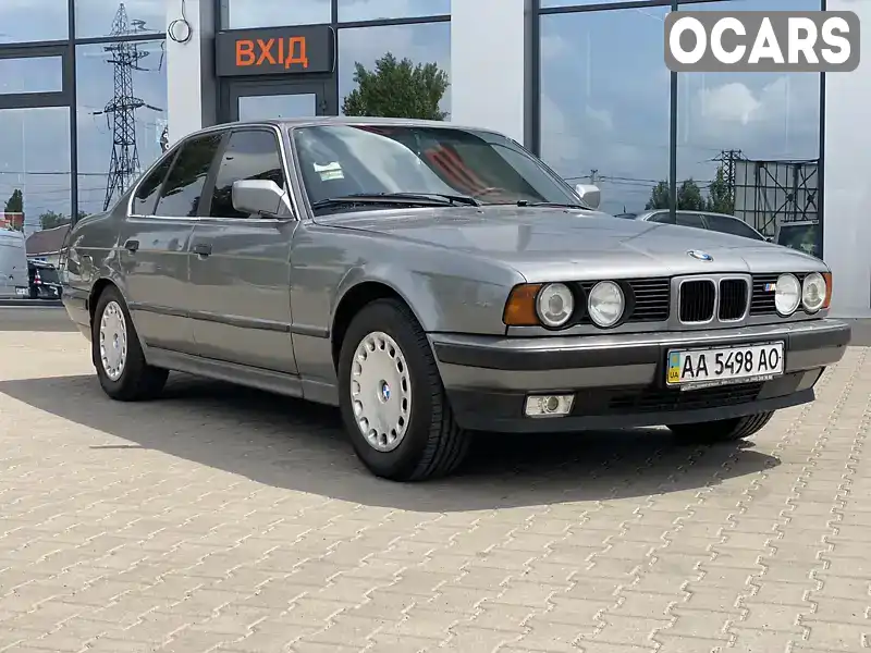 Седан BMW 5 Series 1992 2 л. Ручная / Механика обл. Киевская, Киев - Фото 1/21