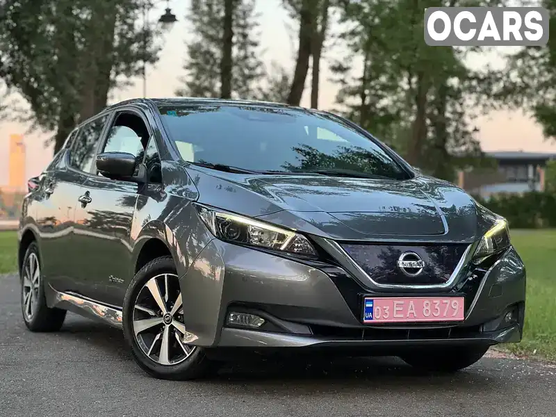 Хэтчбек Nissan Leaf 2019 null_content л. Автомат обл. Киевская, Киев - Фото 1/19