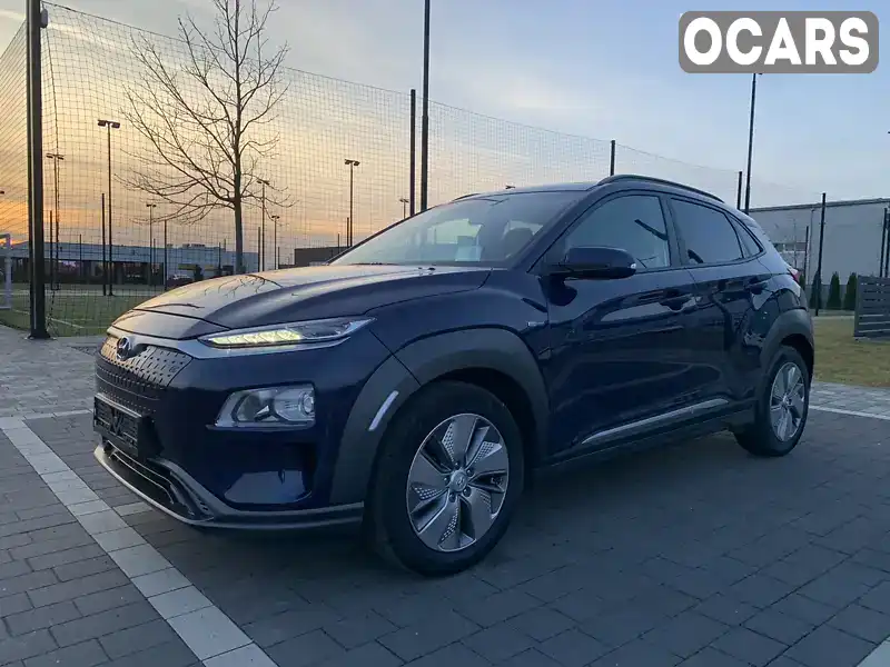 Внедорожник / Кроссовер Hyundai Kona 2020 null_content л. обл. Закарпатская, Мукачево - Фото 1/21