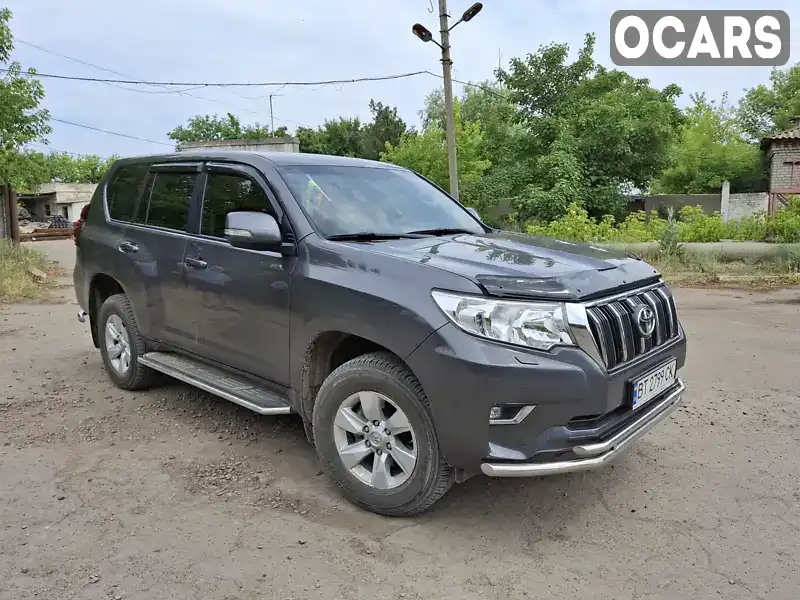 Позашляховик / Кросовер Toyota Land Cruiser Prado 2020 2.8 л. Автомат обл. Херсонська, Велика Олександрівка - Фото 1/14