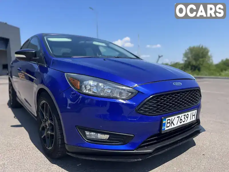 Седан Ford Focus 2015 2 л. Автомат обл. Рівненська, Дубно - Фото 1/18