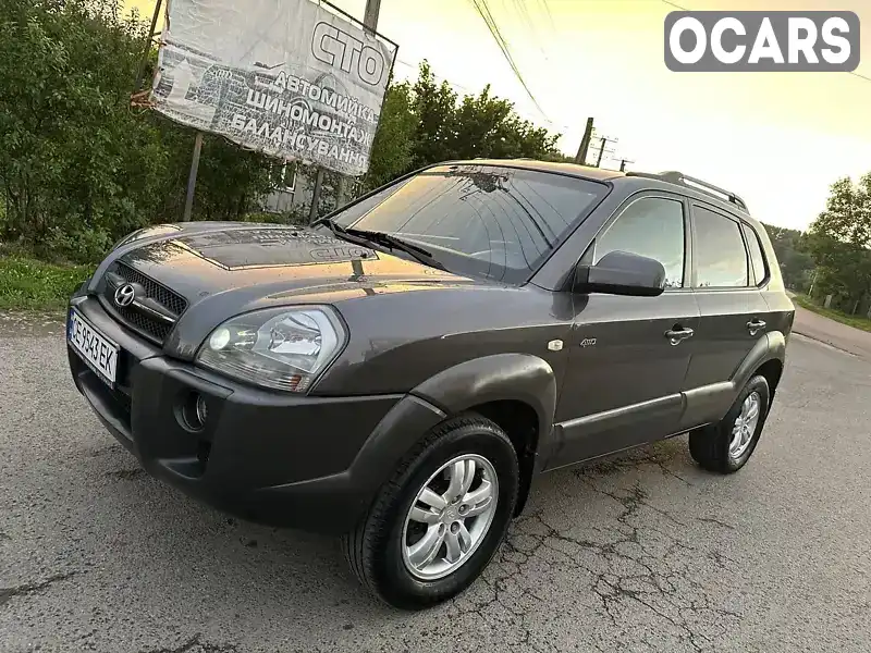 Внедорожник / Кроссовер Hyundai Tucson 2008 2 л. Ручная / Механика обл. Ивано-Франковская, Калуш - Фото 1/21