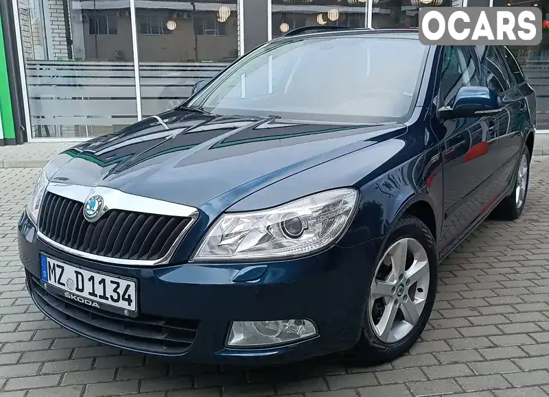 Универсал Skoda Octavia 2012 2 л. Ручная / Механика обл. Житомирская, Житомир - Фото 1/21