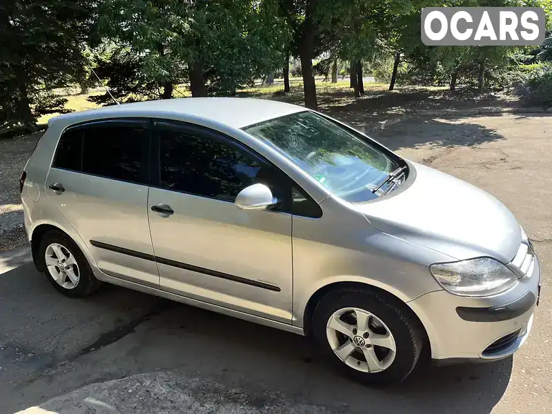 Хетчбек Volkswagen Golf Plus 2005 1.6 л. Ручна / Механіка обл. Донецька, Дружківка - Фото 1/21