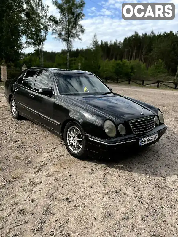 Седан Mercedes-Benz E-Class 1996 2.2 л. Автомат обл. Ровенская, Дубровица - Фото 1/9