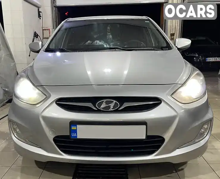 Седан Hyundai Accent 2011 1.6 л. Автомат обл. Одесская, Одесса - Фото 1/15