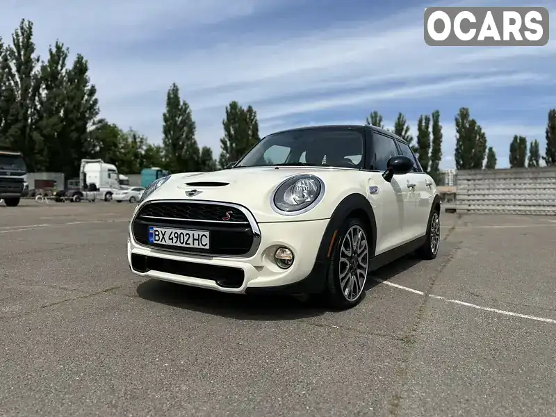 Хетчбек MINI Hatch 2016 2 л. Автомат обл. Хмельницька, Шепетівка - Фото 1/21