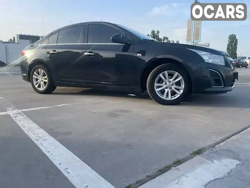 Седан Chevrolet Cruze 2013 1.8 л. Автомат обл. Киевская, Киев - Фото 1/16