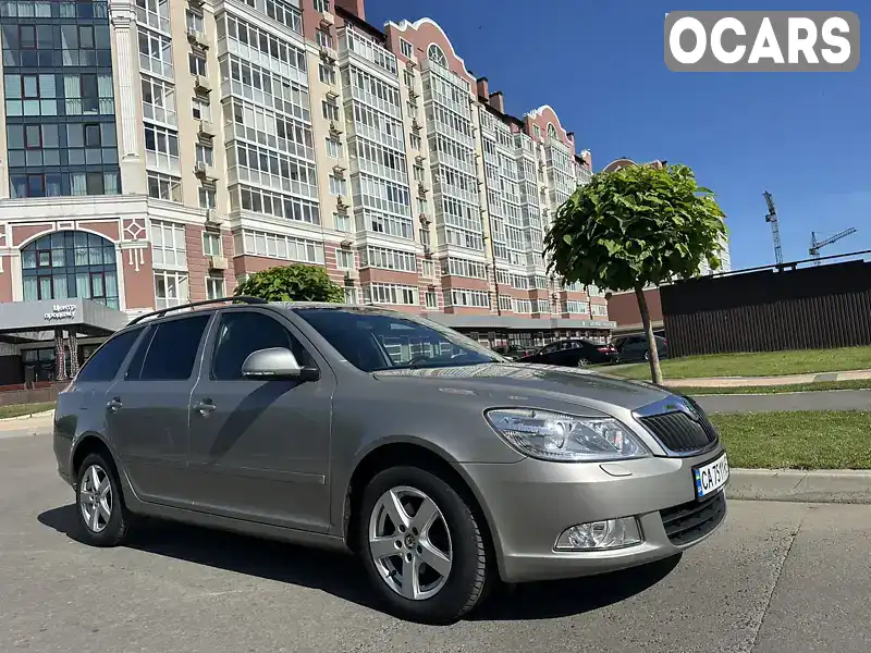 Универсал Skoda Octavia 2010 1.6 л. Ручная / Механика обл. Черкасская, Умань - Фото 1/21