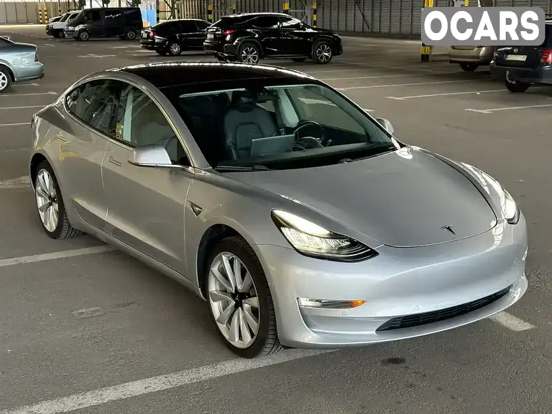 Седан Tesla Model 3 2017 null_content л. обл. Харківська, Харків - Фото 1/17