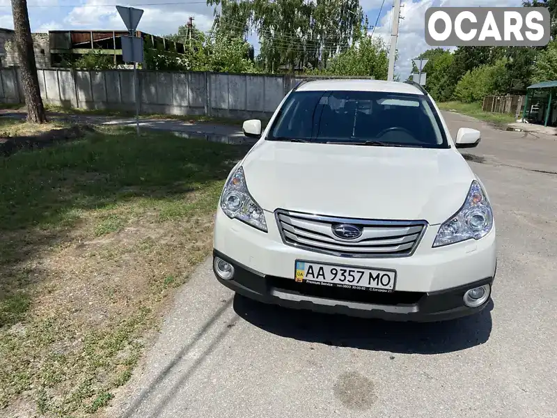 Универсал Subaru Outback 2012 2.46 л. Вариатор обл. Киевская, Киев - Фото 1/17