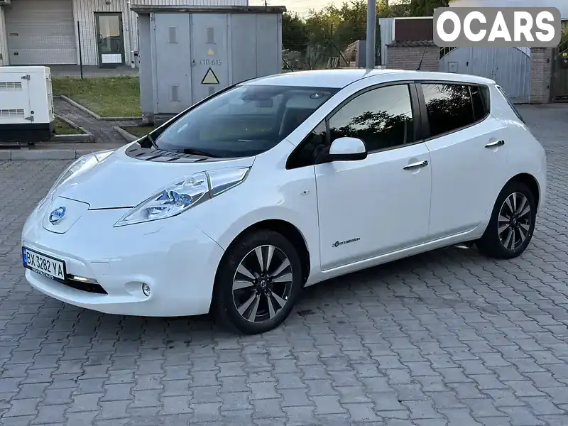 Хэтчбек Nissan Leaf 2016 null_content л. Автомат обл. Хмельницкая, Хмельницкий - Фото 1/21