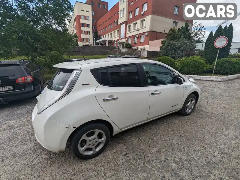 Хетчбек Nissan Leaf 2016 null_content л. обл. Закарпатська, Ужгород - Фото 1/9