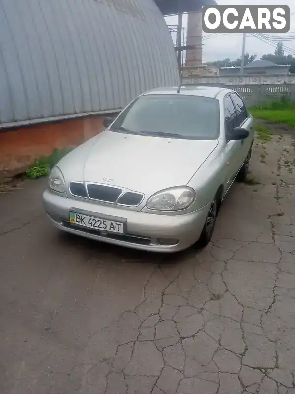 Седан Daewoo Lanos 2002 1.5 л. Ручна / Механіка обл. Рівненська, Рівне - Фото 1/21