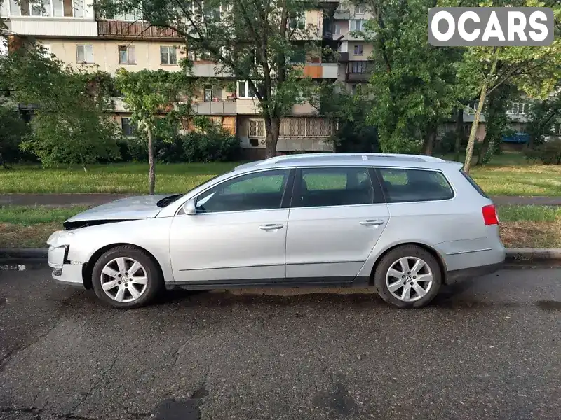 Універсал Volkswagen Passat 2009 2 л. Ручна / Механіка обл. Київська, Київ - Фото 1/9