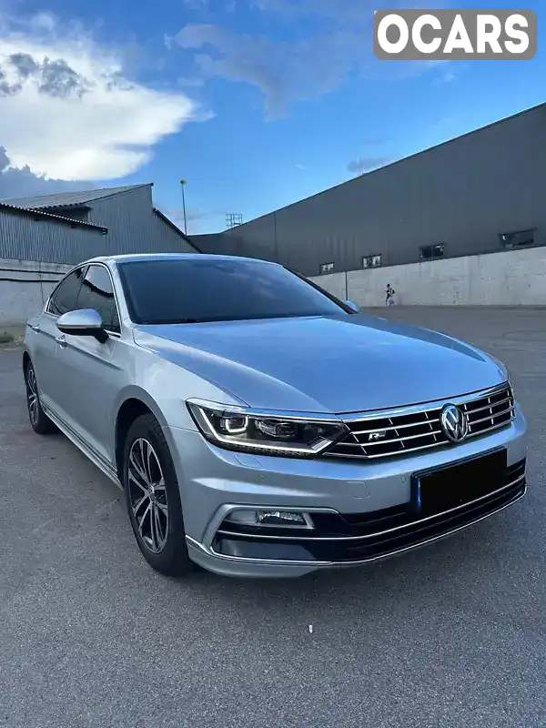 Седан Volkswagen Passat 2018 2 л. Автомат обл. Київська, Київ - Фото 1/21