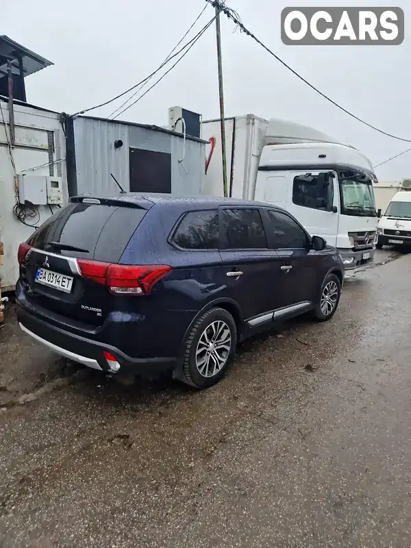 Позашляховик / Кросовер Mitsubishi Outlander 2015 2.36 л. Варіатор обл. Кіровоградська, Кропивницький (Кіровоград) - Фото 1/21