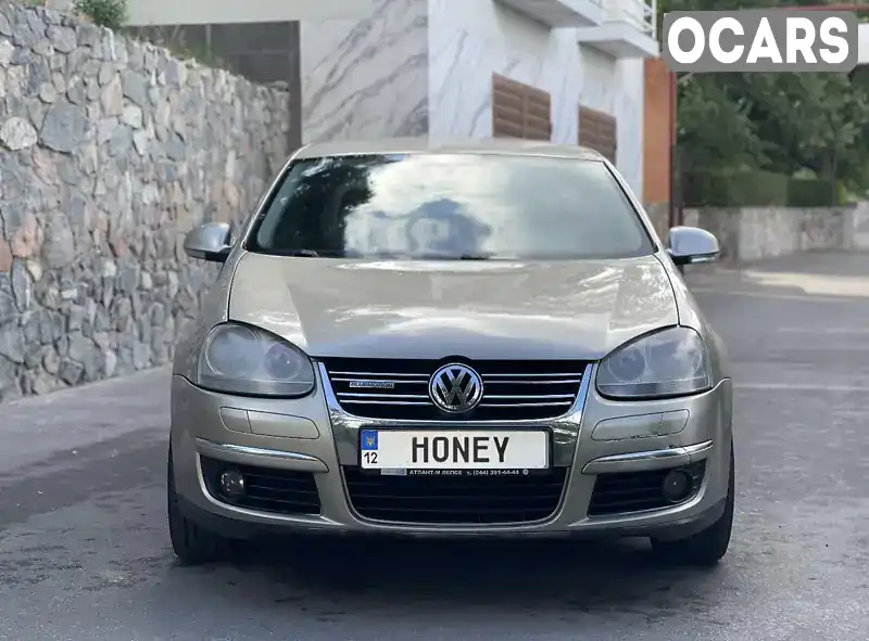 Седан Volkswagen Jetta 2006 1.6 л. Автомат обл. Кировоградская, Кропивницкий (Кировоград) - Фото 1/14