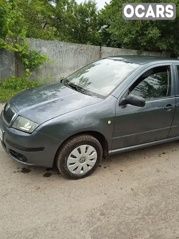 Хэтчбек Skoda Fabia 2006 1.2 л. Ручная / Механика обл. Ровенская, Острог - Фото 1/11