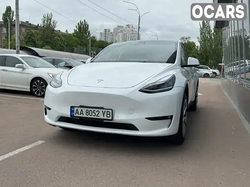 Внедорожник / Кроссовер Tesla Model Y 2022 null_content л. Автомат обл. Киевская, Киев - Фото 1/21