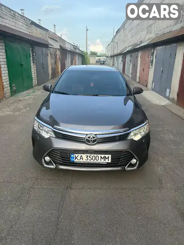 Седан Toyota Camry 2014 2.49 л. Автомат обл. Киевская, Киев - Фото 1/9