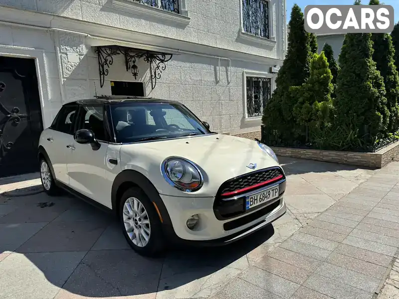 Хэтчбек MINI Hatch 2016 1.5 л. Автомат обл. Одесская, Одесса - Фото 1/21