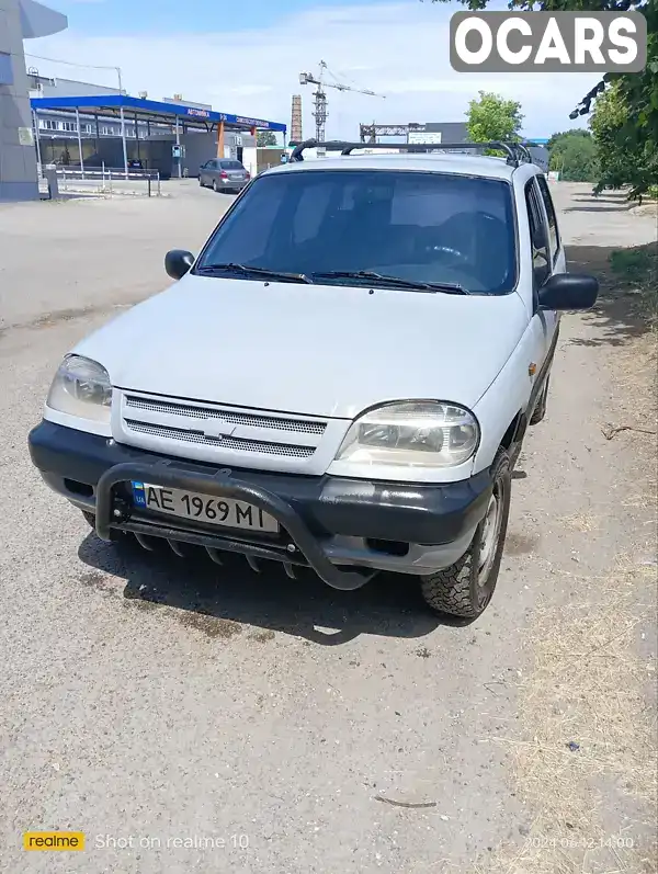 Позашляховик / Кросовер Chevrolet Niva 2004 1.69 л. Ручна / Механіка обл. Дніпропетровська, Дніпро (Дніпропетровськ) - Фото 1/7