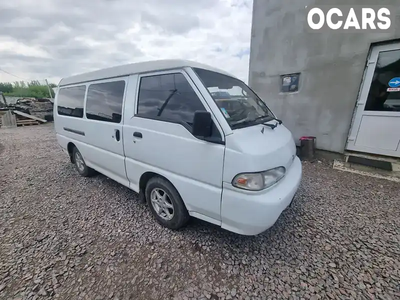 Минивэн Hyundai H 100 1999 2.5 л. Ручная / Механика обл. Тернопольская, Кременец - Фото 1/17