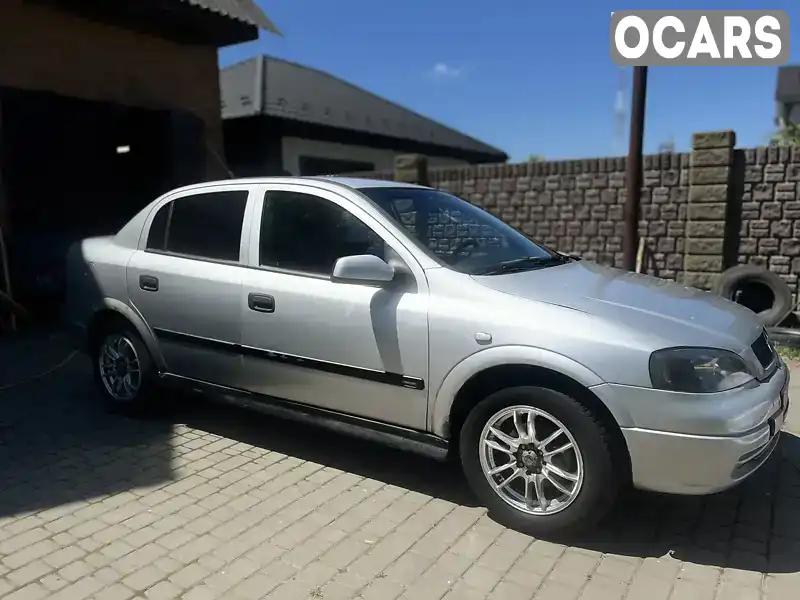 Седан Opel Astra 2002 1.6 л. Ручна / Механіка обл. Волинська, Луцьк - Фото 1/19
