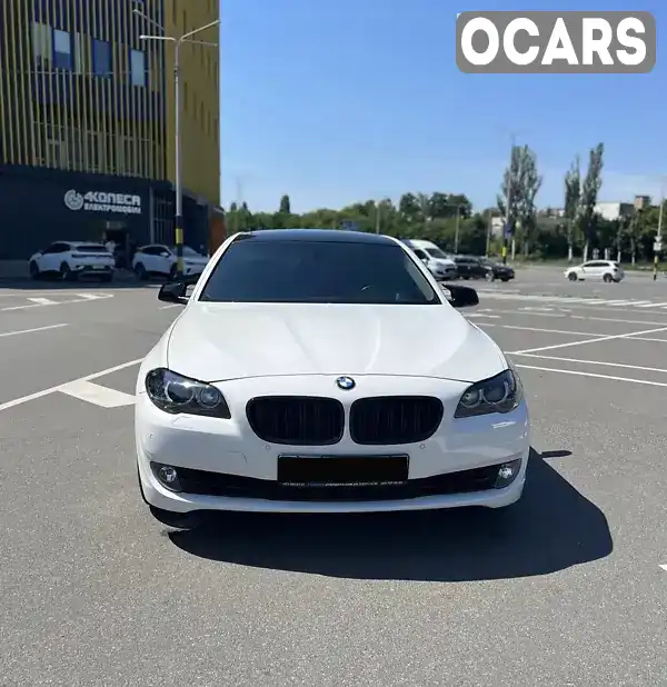 Седан BMW 5 Series 2013 3 л. Автомат обл. Киевская, Киев - Фото 1/12