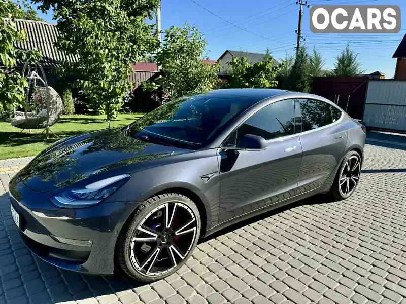 Седан Tesla Model 3 2019 null_content л. Автомат обл. Винницкая, Винница - Фото 1/20