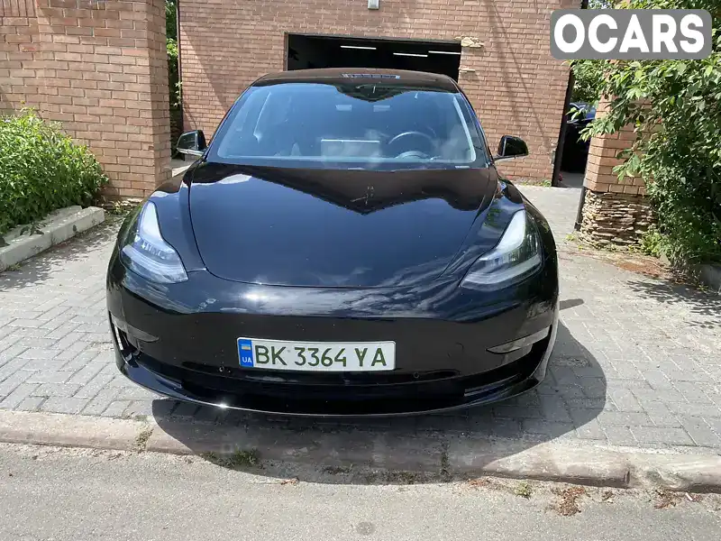 Седан Tesla Model 3 2019 null_content л. обл. Рівненська, Рівне - Фото 1/10