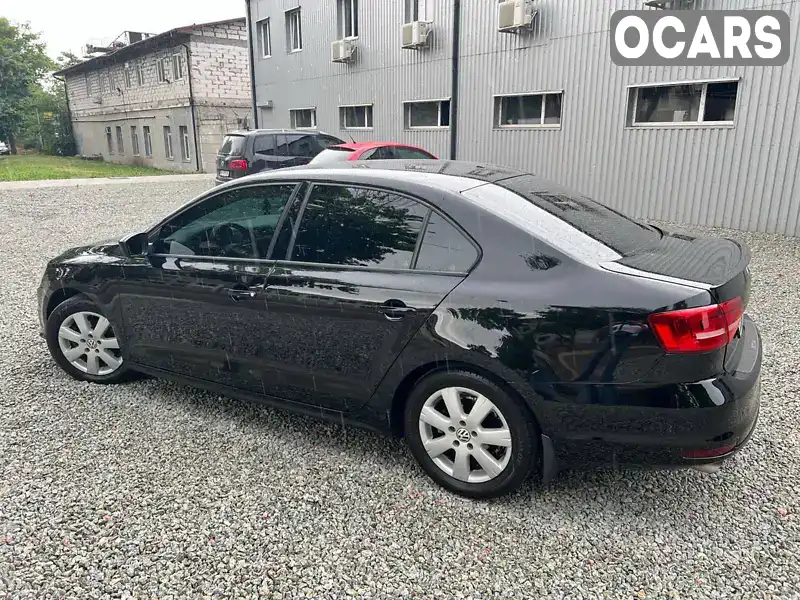 Седан Volkswagen Jetta 2015 2 л. Автомат обл. Дніпропетровська, Дніпро (Дніпропетровськ) - Фото 1/9