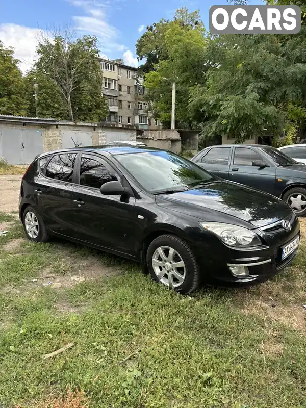 Хетчбек Hyundai i30 2009 1.4 л. Ручна / Механіка обл. Харківська, Харків - Фото 1/19